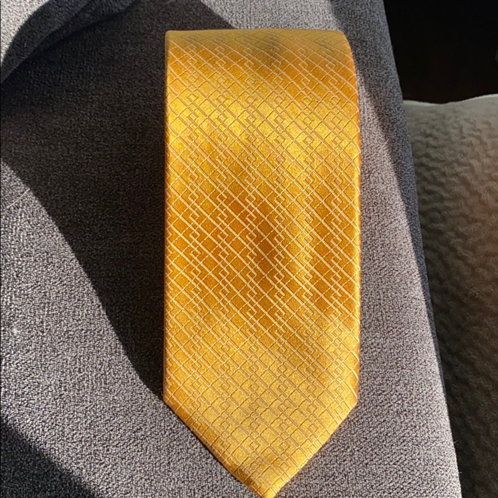 Tie
